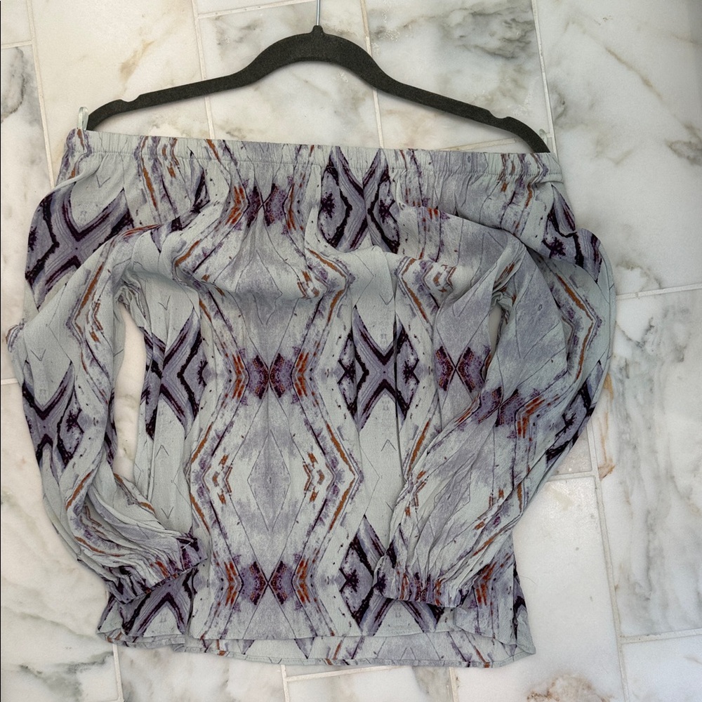 Eight Sixty Geometric Print off the shoulder Blouse - light blue and Purple